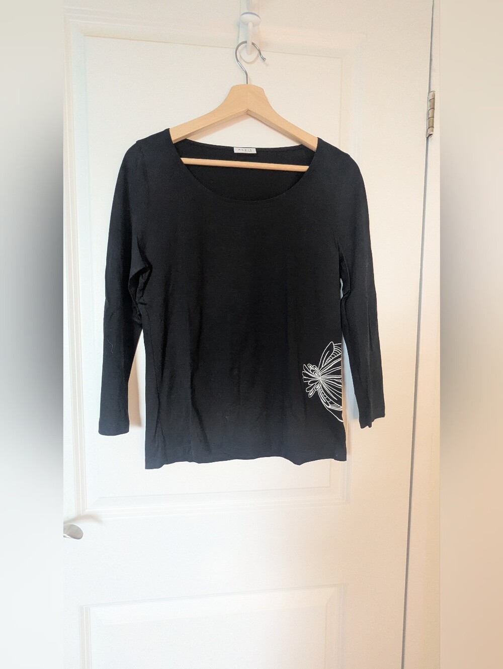 ​Akris punto Black Long Sleeve Graphic Accent Scoop Neck Top – Size US 10 / F 42